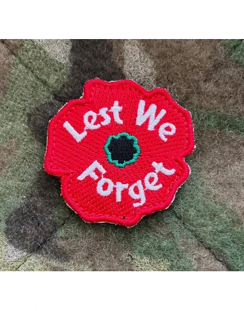 Valmue "Lest We Forget", udskåret på Velcro