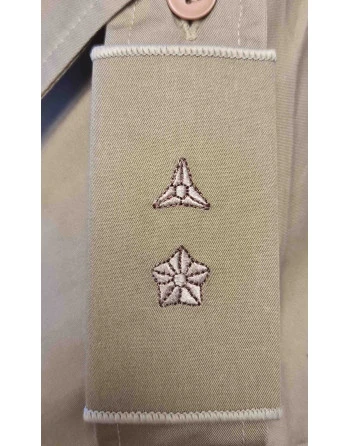 Gradstegn Løjtnant, Khaki til strop