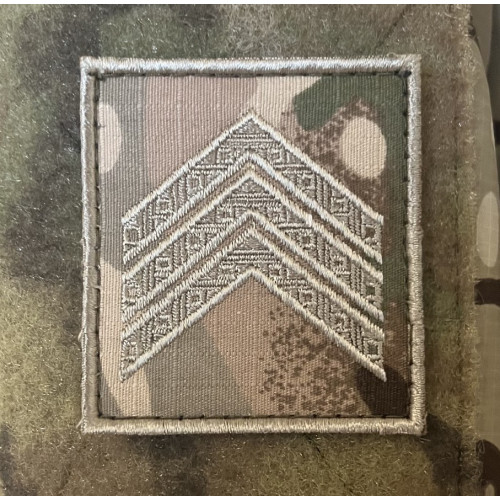 Feltgradstegn Sergent (uden bue), MultiCam på Velcro