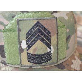 Feltgradstegn Sergeant (1st Class), MultiCam på Velcro