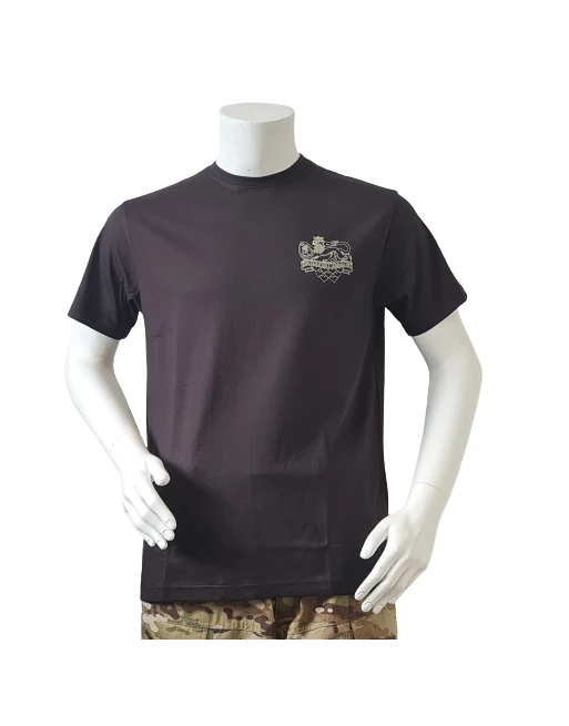 LANCER - T-shirt, Sort m. Jydske Dragonregiments Regimentsmærke LANCER - T-shirt, Sort m. Jydske Dragonregiments Regimentsmærke